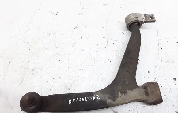 Peugeot Partner Front lower control arm/wishbone