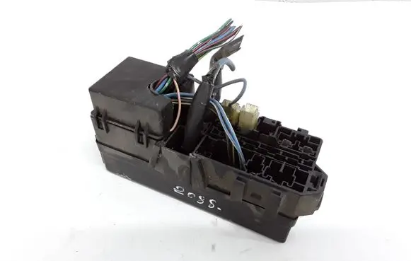 Suzuki Ignis Fuse module 3673854GB