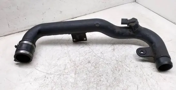 Audi A6 S6 C5 4B Intercooler hose/pipe 8D0145840M