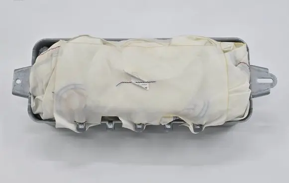 Jeep Grand Cherokee Passenger airbag P68195938AA 68195938AA