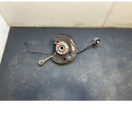 BMW X3 F25 Front wheel hub spindle knuckle 6855954