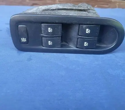 Electric window control switch