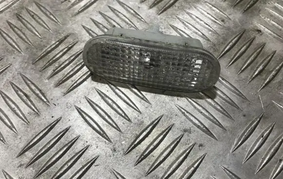 Ford Galaxy Front fender indicator light 1j5949117a