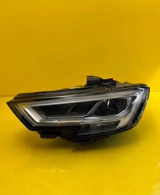 Audi A3 S3 8V Headlight/headlamp 8V0941033C