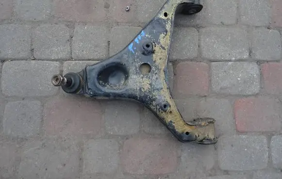 Mercedes-Benz Sprinter W907 W910 Front lower control arm/wishbone