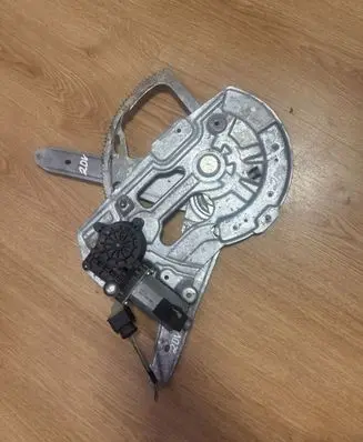 Volvo XC70 Front door window regulator with motor 101354 101354XXX