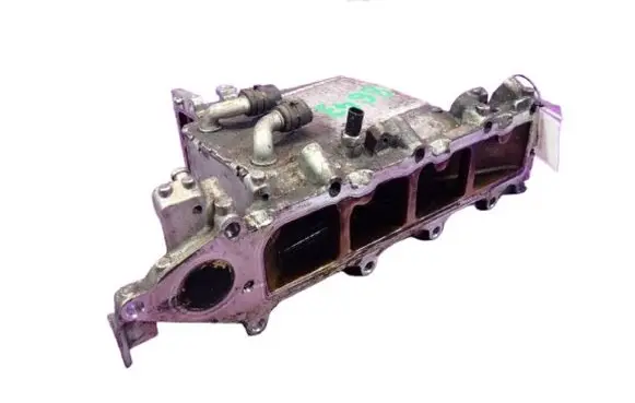 Volkswagen Golf VII Intake manifold