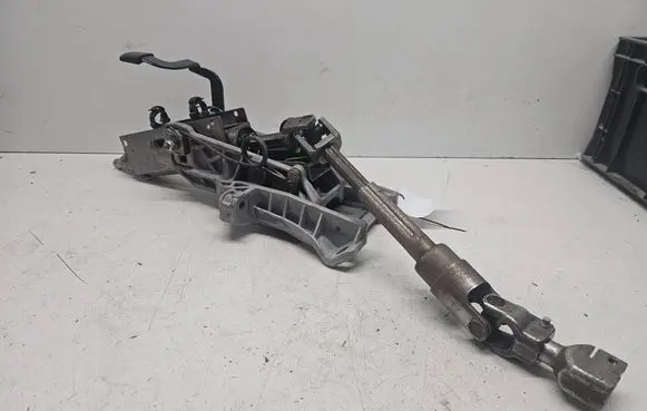 Ford Focus C-MAX Steering wheel axle set 4M513C529AF