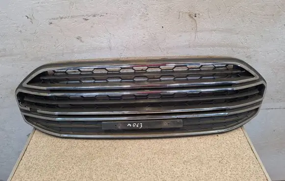 Ford Ecosport Front grill CN1517B968