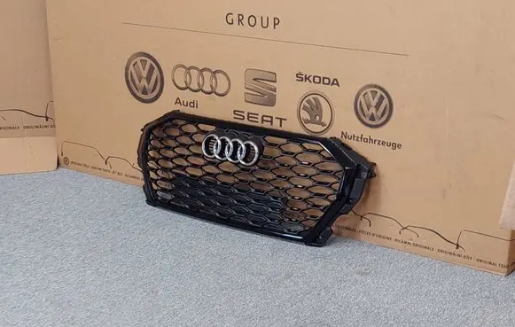 Audi Q3 F3 Front bumper upper radiator grill 83F853651BCKA 83F853651B 83F853651C