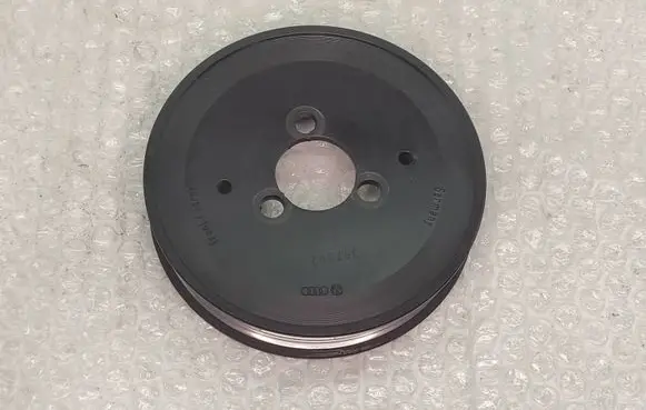 Audi Q7 4L Water pump pulley 059121031L