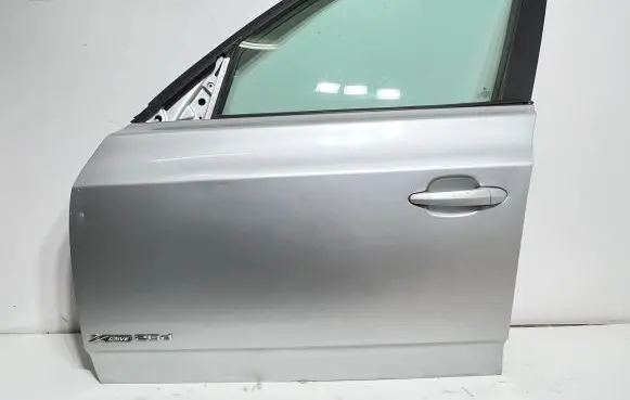 BMW X3 E83 Front door