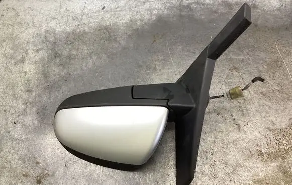 Mitsubishi Colt CZ3 Front door electric wing mirror E9024259 E9014259