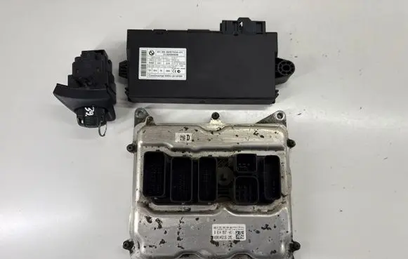 BMW X1 E84 Engine ECU kit and lock set 9194399 9287534 8614957