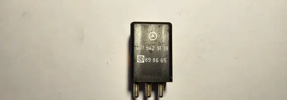Mercedes-Benz S W140 Other relay 0015429119 898665