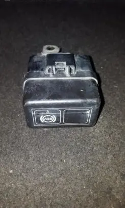 Mitsubishi Carisma Fuse box set