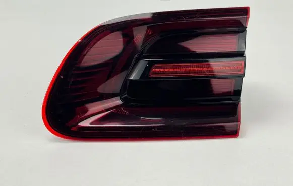 Porsche Macan (95B) Tailgate rear/tail lights 95B945094C 01150008 19022016