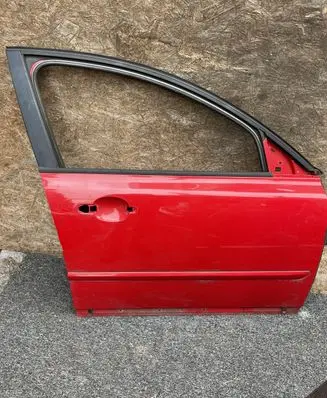Volvo S40 Front door