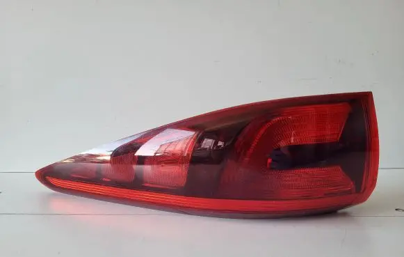 KIA Sportage Rear/tail lights 92402F10