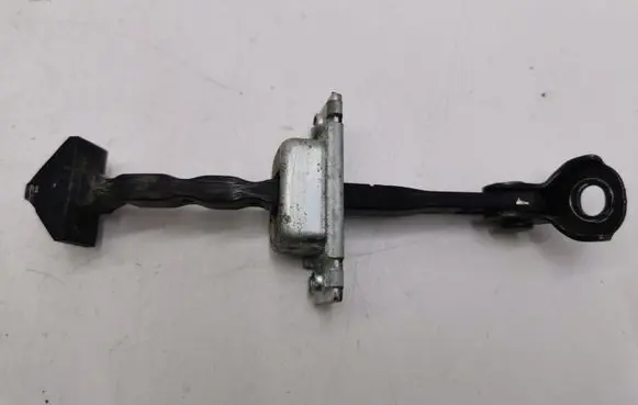 Mazda CX-5 Rear door check strap stopper