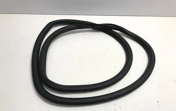 Peugeot 408 P54 Front door rubber seal 9830829080