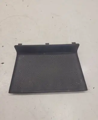 Volkswagen Tiguan Central console drawer/shelf pad 5M0711456C