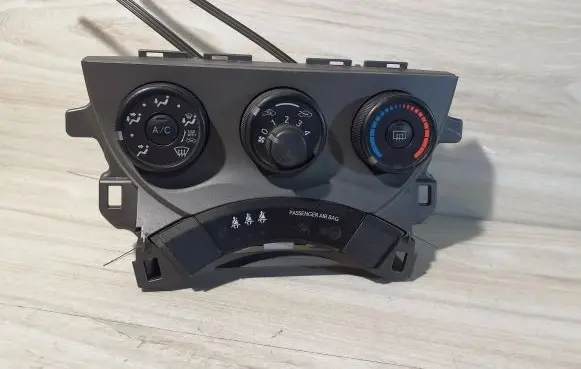 Toyota Verso-S Climate control unit 8395052120