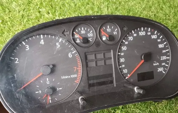 Audi A3 S3 8L Speedometer (instrument cluster) 3L0919860 110008894002