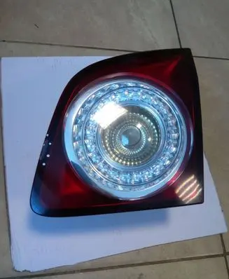 Volkswagen Golf Plus Tailgate rear/tail lights 5M0945094D NE67473