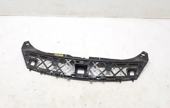 Mercedes-Benz CLA C118 X118 Front bumper mounting bracket A1188851403