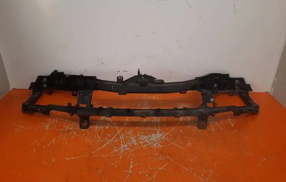 Ford Focus C-MAX Front bodywork piece 