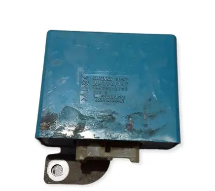 Mitsubishi Pajero Other relay MB921337