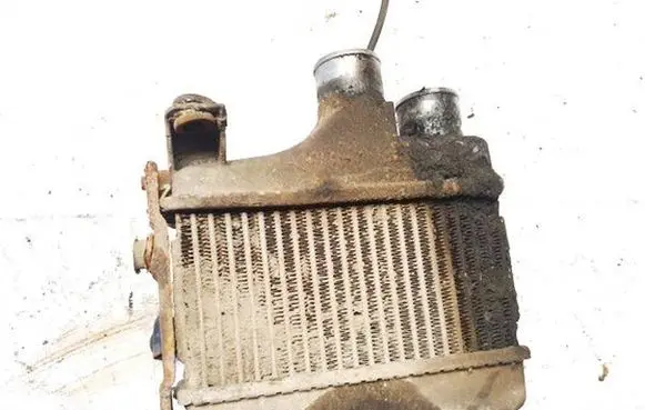 Toyota Avensis T220 Intercooler radiator