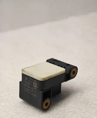 BMW 1 E81 E87 Airbag deployment crash/impact sensor 6911003 002899 051208