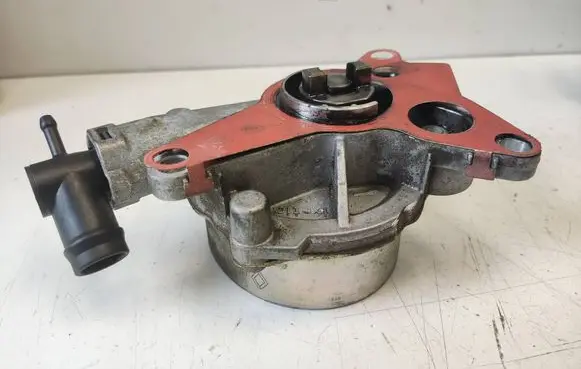 Renault Scenic III - Grand scenic III Vacuum pump 146503760R 0450564 091111