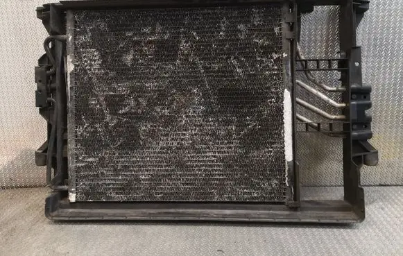 BMW 7 E38 A/C cooling radiator (condenser) 1737857 1737825
