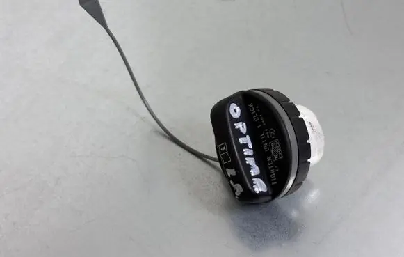 KIA Optima Fuel tank filler cap 
