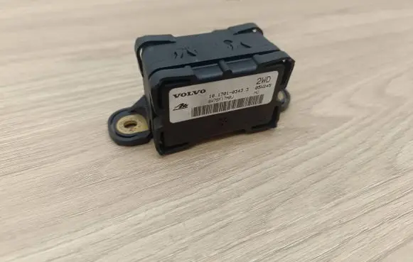 Volvo S80 ESP acceleration yaw rate sensor 30667459 10098004862 1590900488