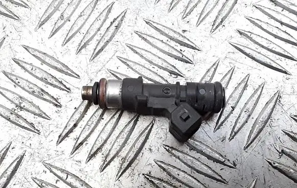 Ford Fiesta Fuel injector 02801582078a6gaa