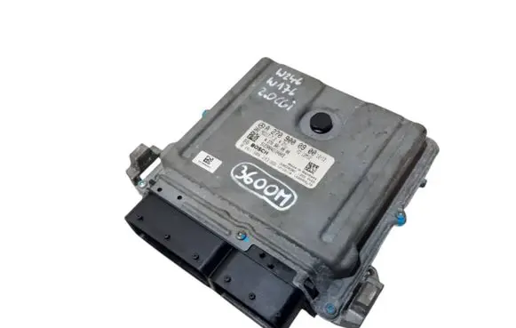 Mercedes-Benz B W246 W242 Engine control unit/module A2709000900 0261S08233