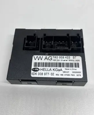 Volkswagen Golf V Comfort/convenience module 1K0959433BT 060107 8977025