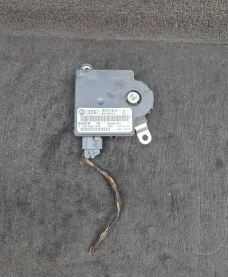 Audi A6 S6 C6 4F Power management control unit 4F0915181B 4F0910181F 0199000034
