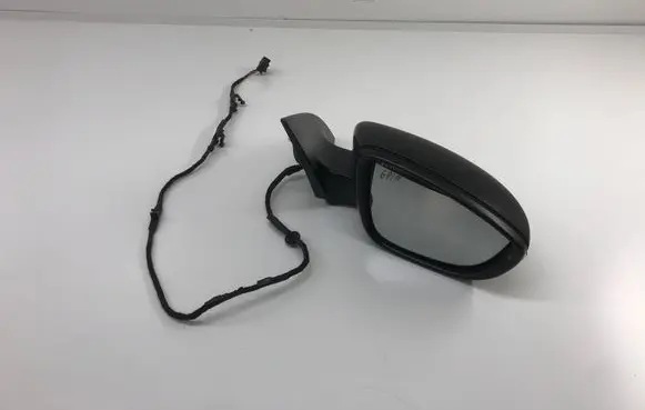 Volkswagen Scirocco Front door electric wing mirror 1K8857934A