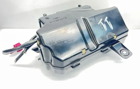Mercedes-Benz E W211 Tailgate hydraulic pump motor A2118000435 2118000048 A2118209426