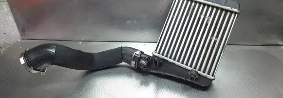 Audi A4 S4 B7 8E 8H Intercooler radiator 8E0145805AA
