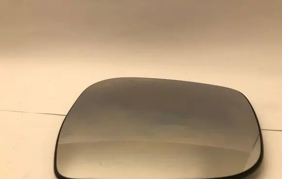Nissan Navara D23 Wing mirror glass 