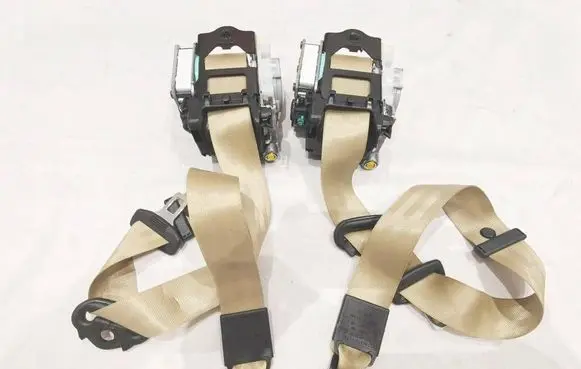 Audi S5 Front seatbelt 306148599Y87 8T1857706H 180112
