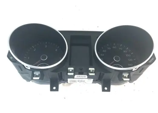 Volkswagen PASSAT B7 Speedometer (instrument cluster) 3219792