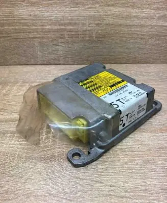 Toyota Auris 150 Airbag control unit/module 8917002560 215537106