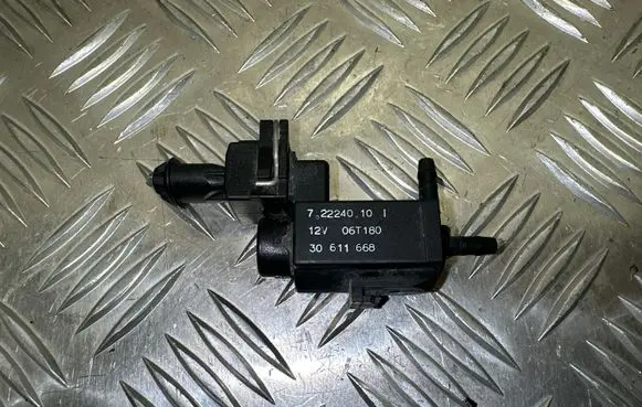 Volvo XC90 Turbo solenoid valve 30611668